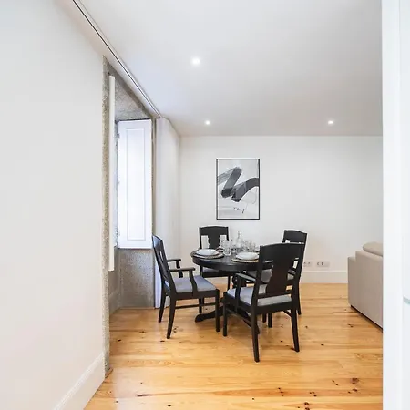 Apartamento Elegant Downtown 1br Flat W/ Ac By Lovelystay