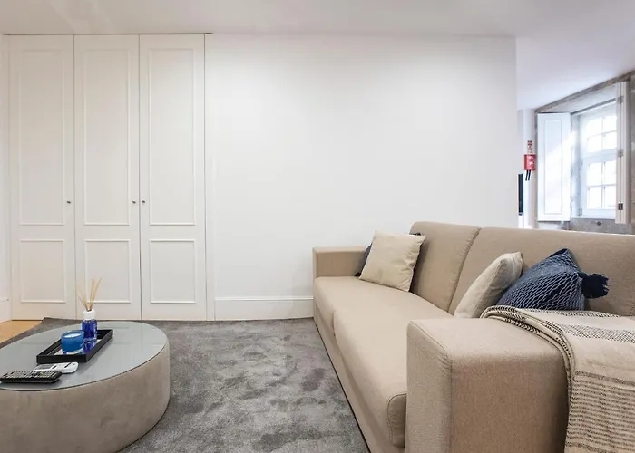 Elegant Downtown 1br Flat W/ Ac By Lovelystay *