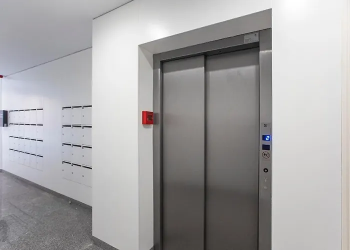 Elegant Downtown 1br Flat W/ Ac By Lovelystay Porto